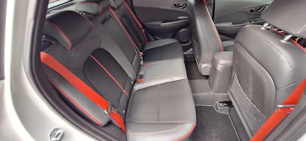 Hyundai Kona 1.6 T-GDi Amplia 4WD