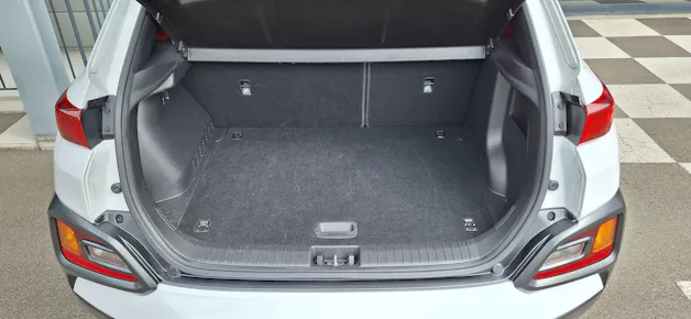Hyundai Kona 1.6 T-GDi Amplia 4WD