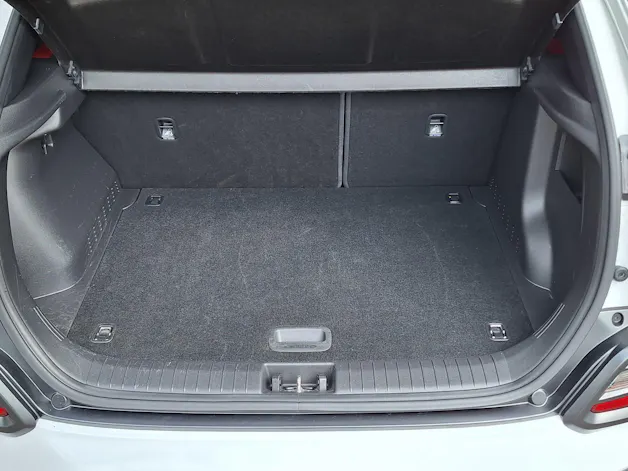 Hyundai Kona 1.6 T-GDi Amplia 4WD