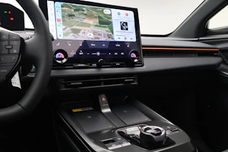 https://vehicle.imgix.net/4258150/c47830b8-93af-4505-9edd-f56491a12fca.JPG