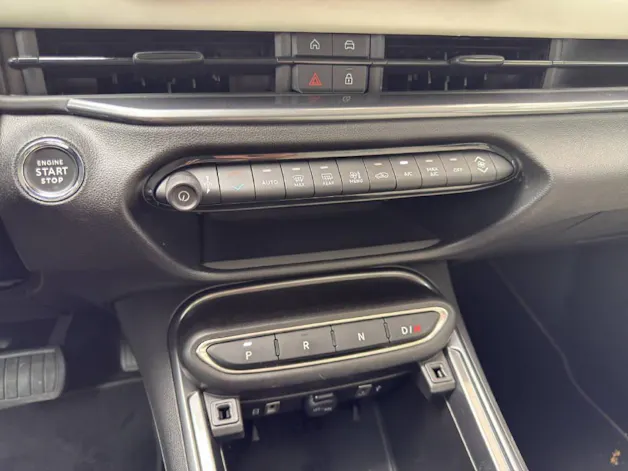 Fiat 600 1.2 Hybrid La Prima