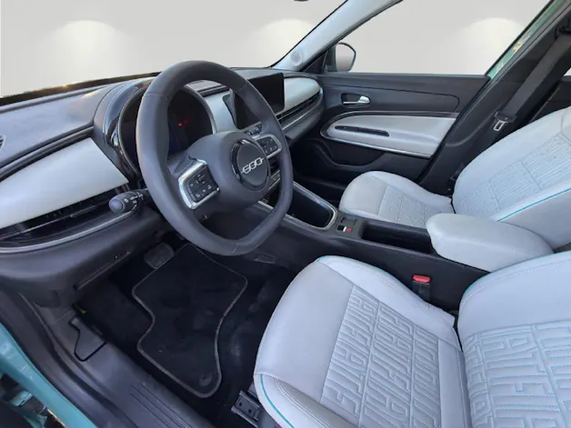 Fiat 600 1.2 Hybrid La Prima