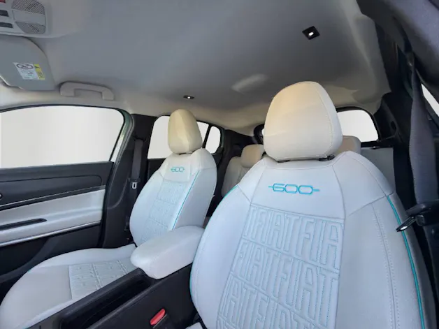 Fiat 600 1.2 Hybrid La Prima