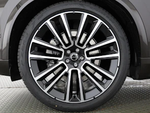 image du véhicule VOLVO XC90 2.0 B5 MH Ultra Dark AWD