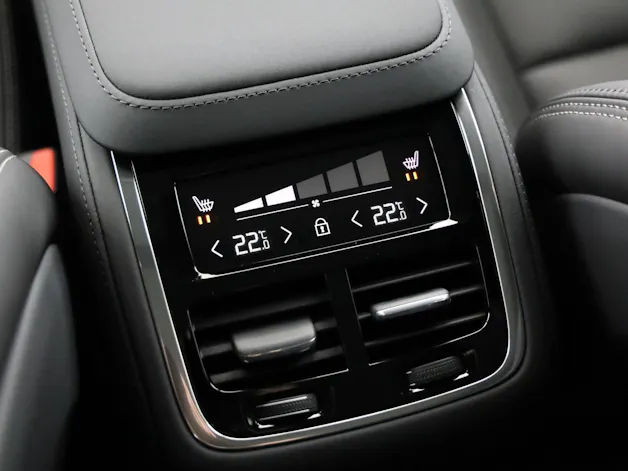 Volvo XC90 2.0 B5 MH Ultra Dark AWD