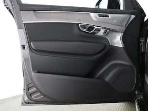 Volvo XC90 2.0 B5 MH Ultra Dark AWD