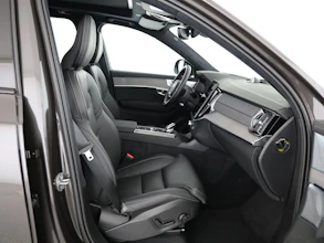 https://vehicle.imgix.net/4258192/da5da0de-821e-4719-92f0-b9b9e60ff0d1.jpg