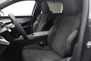 PEUGEOT 5008 e-GT AWD