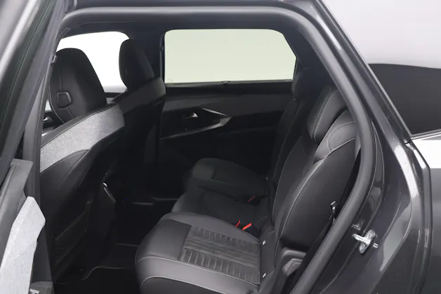 PEUGEOT 5008 e-GT AWD