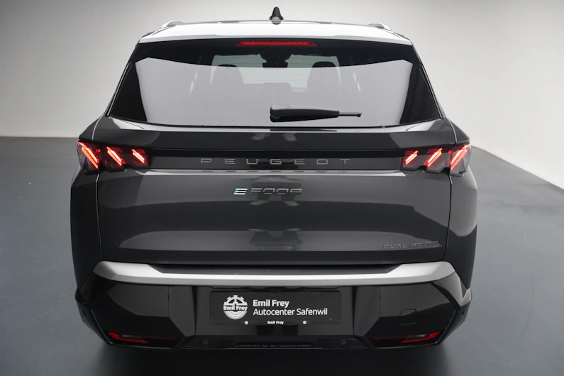 Fahrzeugbild PEUGEOT 5008