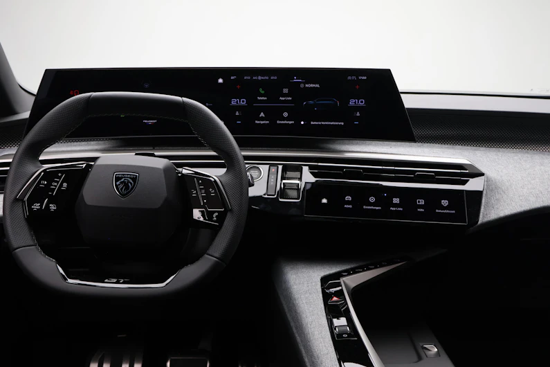 Fahrzeugbild PEUGEOT 5008