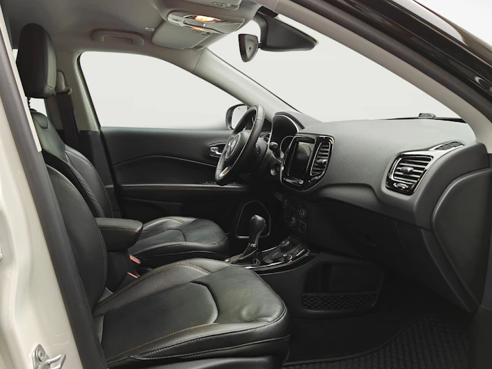 Fahrzeugbild JEEP COMPASS