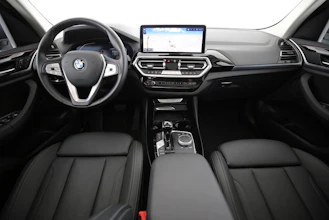 https://vehicle.imgix.net/4258220/7c47965c-183b-4c4a-b8b8-fab58204d174.jpg