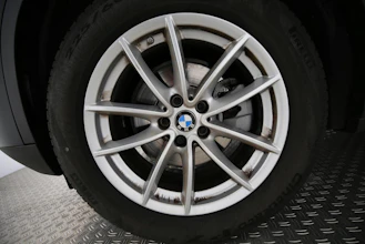 https://vehicle.imgix.net/4258220/89dc6bcf-bdce-4fcc-b911-6025c8201307.jpg