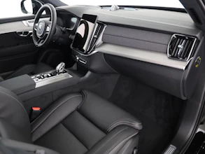 https://vehicle.imgix.net/4258228/58af27fc-d1d9-4129-9052-2a3ecdb6b82a.jpg