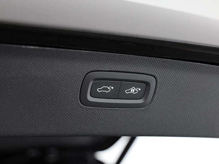 immagine del veicolo VOLVO XC90