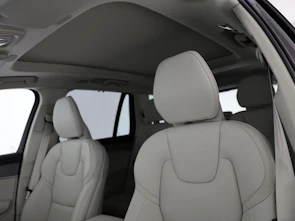 image du véhicule VOLVO XC90 2.0 B5 MH Ultra Dark AWD