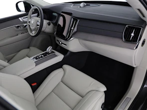 image du véhicule VOLVO XC90 2.0 B5 MH Ultra Dark AWD