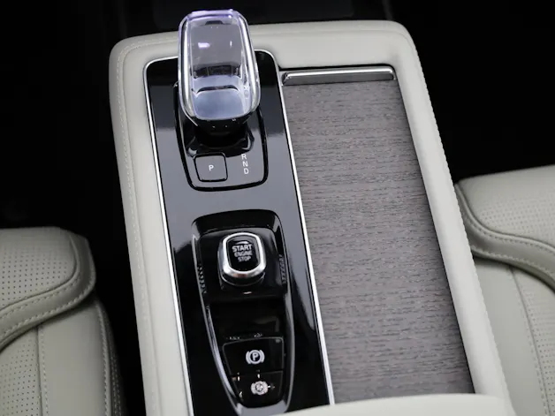 Volvo XC90 2.0 B5 MH Ultra Dark AWD