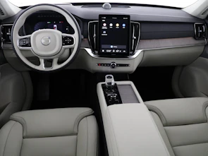 image du véhicule VOLVO XC90 2.0 B5 MH Ultra Dark AWD