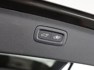 Volvo XC90 2.0 B5 MH Ultra Dark AWD