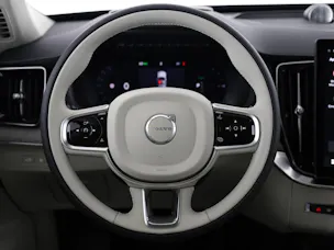 Volvo XC90 2.0 B5 MH Ultra Dark AWD