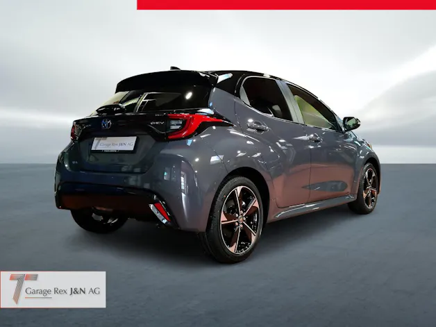 Toyota Yaris 1.5 VVT-i HSD Premium