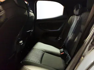 Toyota Yaris 1.5 VVT-i HSD Premium