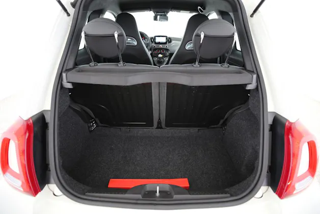 Fiat 595 Abarth 1.4 T-Jet 165 Turismo
