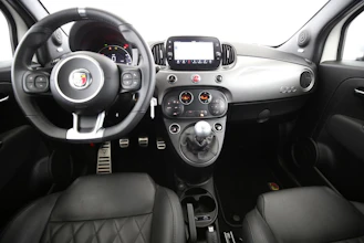 https://vehicle.imgix.net/4258274/db5b27d2-fb53-41b3-8104-133e262ae7ba.jpg