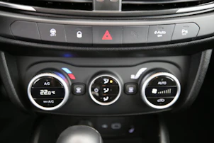 Fahrzeugbild FIAT Tipo SW 1.5 Hybrid Swiss Edition