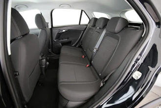 https://vehicle.imgix.net/4258284/83415a6d-951d-4c3b-82e5-daaab7ee89c7.jpg