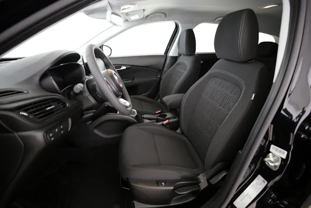Fiat Tipo SW 1.5 Hybrid Swiss Cross