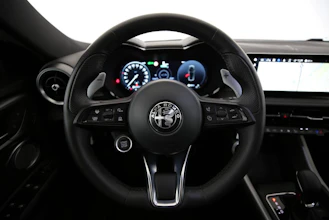 https://vehicle.imgix.net/4258295/594a4d38-26dd-40c0-a9cd-6284bb97fe5c.jpg