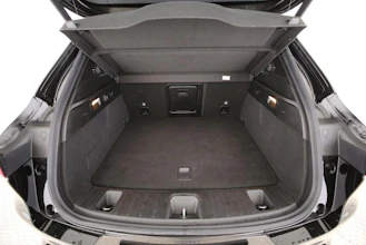 https://vehicle.imgix.net/4258301/b0e9ef2c-cadd-4259-9b75-e3ec7c250ef8.jpg