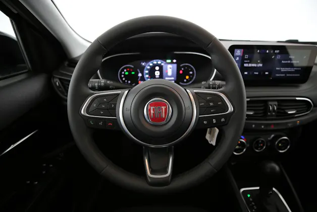 Fiat Tipo SW 1.5 Hybrid Swiss Edition