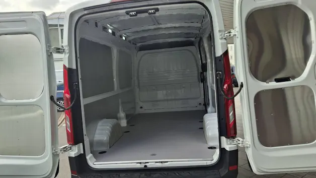Maxus Deliver 9 Kaw. L3H2 2.0 TD Luxury