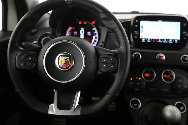 Fiat 595 Abarth 1.4 T-Jet 165 F595