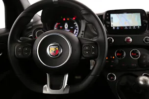 Fiat 595 Abarth 1.4 T-Jet 165 Premium
