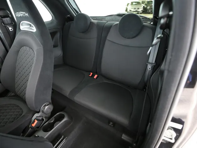 Fiat 595 Abarth 1.4 T-Jet 165 Premium