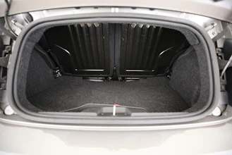 https://vehicle.imgix.net/4258333/e421f073-61b8-407e-9d69-f8d46c629414.jpg