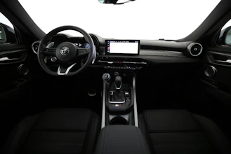 https://vehicle.imgix.net/4258352/4b04c5e2-c402-4a71-a51f-728ef063589d.jpg