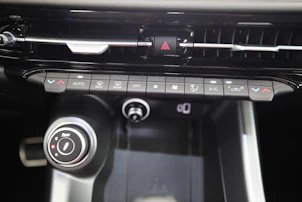 Fahrzeugbild ALFA ROMEO Tonale 1.3 Plug-in Hybrid Veloce Q4