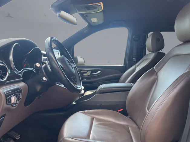 Mercedes-Benz V 300 d AMG Line Extralang