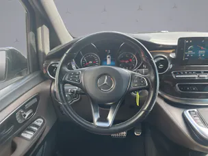 Mercedes-Benz V 300 d AMG Line Extralang