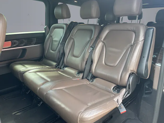 Mercedes-Benz V 300 d AMG Line Extralang