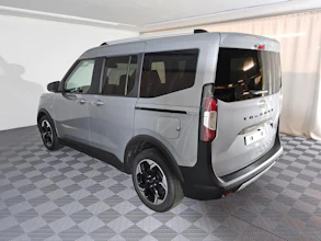 https://vehicle.imgix.net/4258377/68c0a6a3-c455-477a-9e52-da37653f2667.jpg