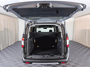 https://vehicle.imgix.net/4258377/c9fddfad-2e1b-4838-8570-08fe09af20f9.jpg