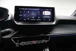Peugeot 2008 1.2 Hybrid 145 GT