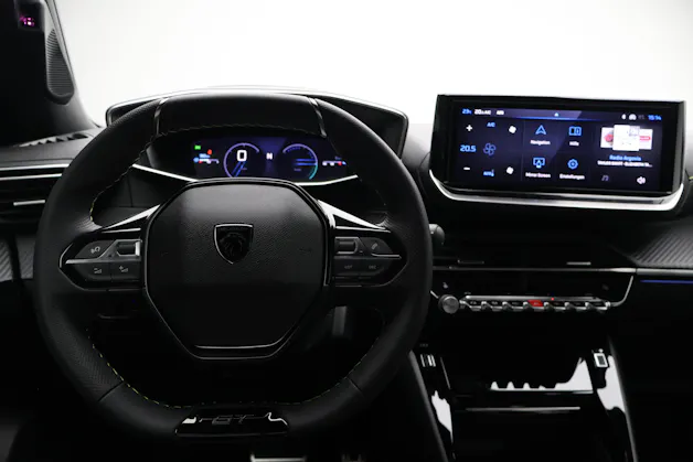 Peugeot 2008 1.2 Hybrid 145 GT